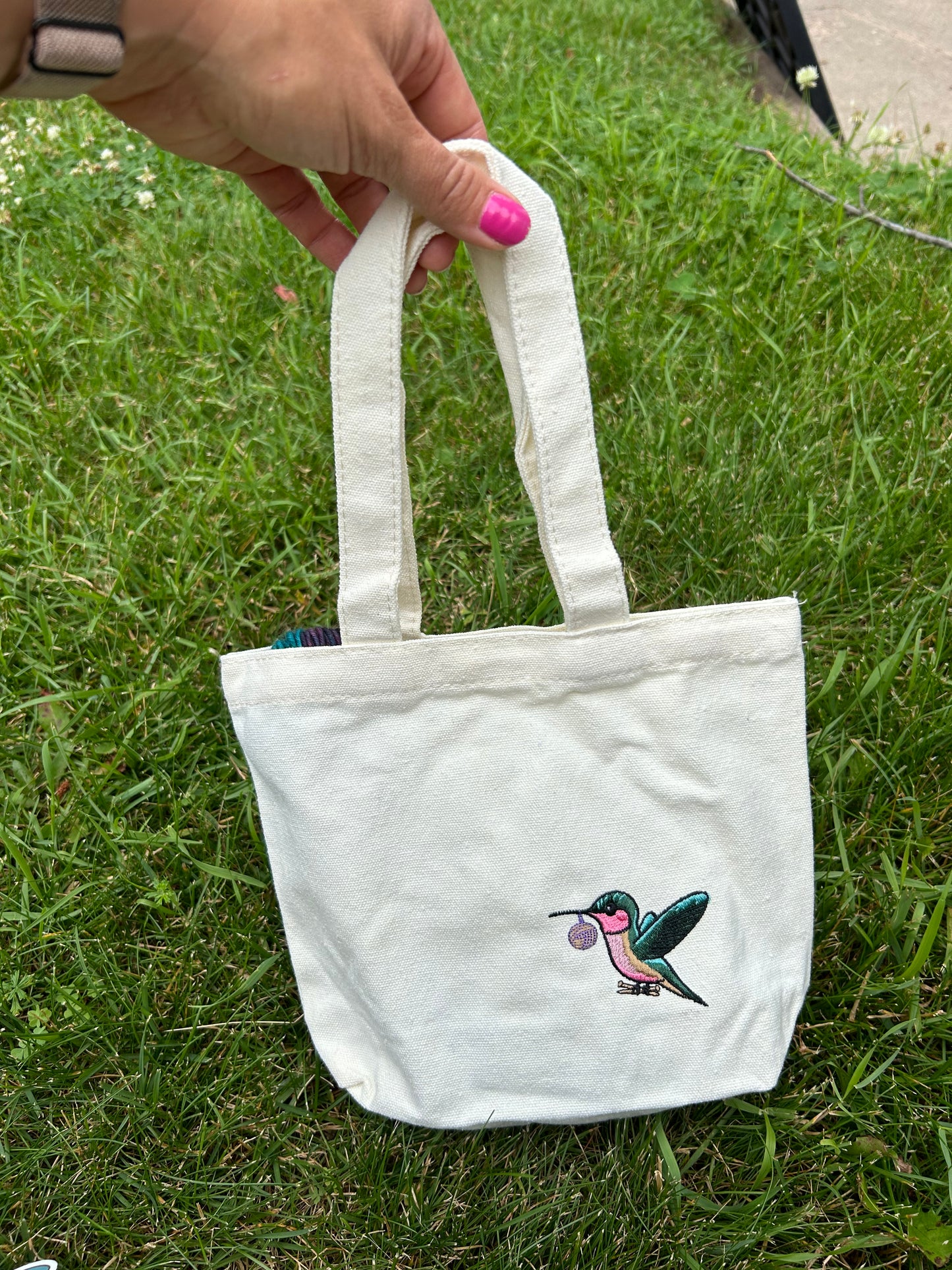 Hummingbird Embroidered bag